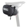 Evoc-Seat-Bag-0-7-L-Satteltasche-Details-1_800x800